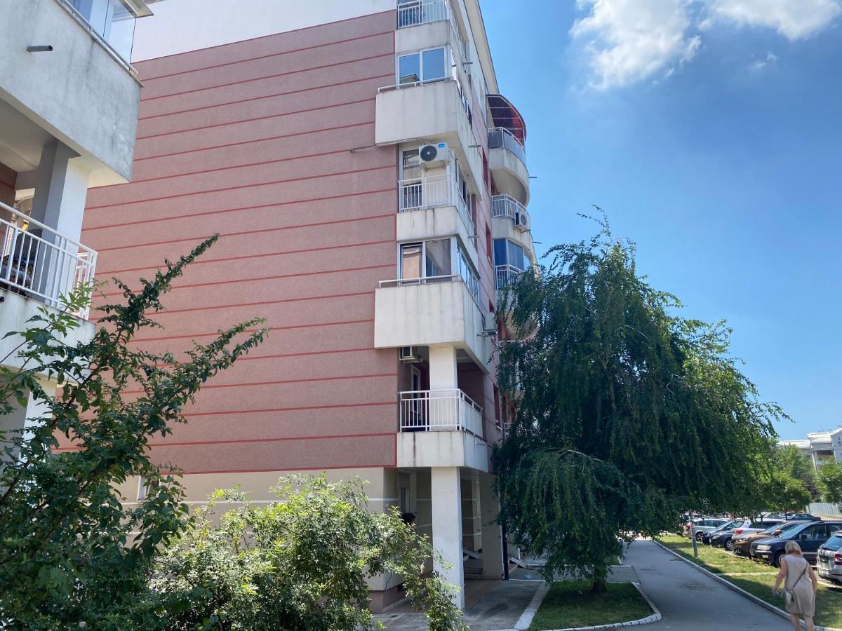 Hill Apartment Belgrado Exterior foto